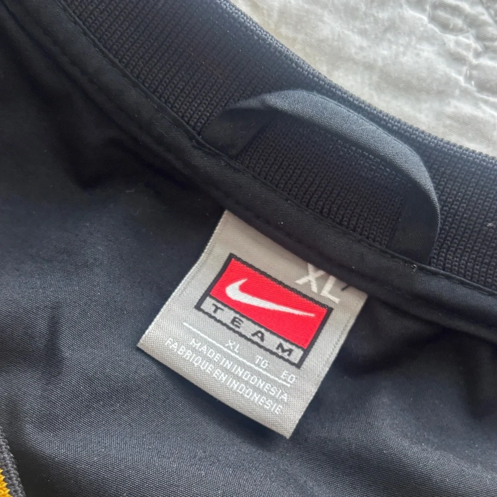 Nike Black & Gold Mizzou V-Neck Pullover